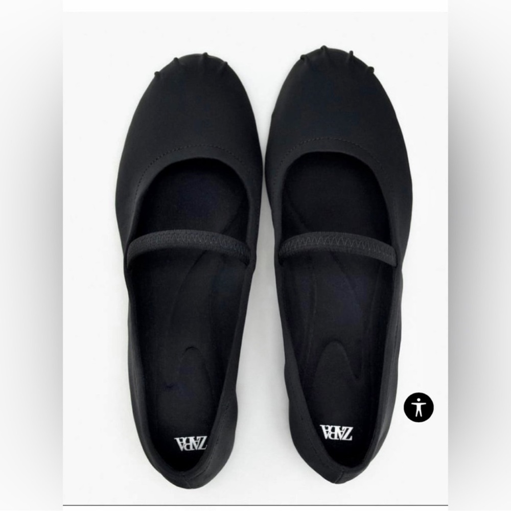 Zara Women's Classic Black Flats